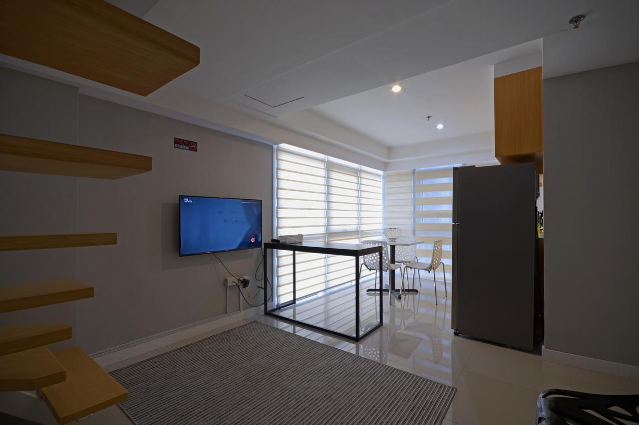 Victoria Soho Suites Manila Bagian luar foto