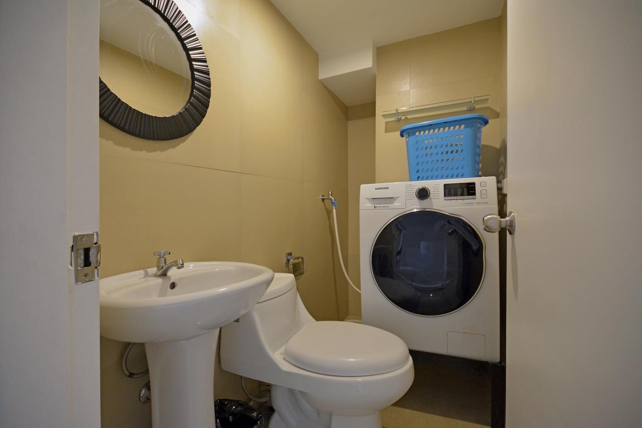 Victoria Soho Suites Manila Bagian luar foto